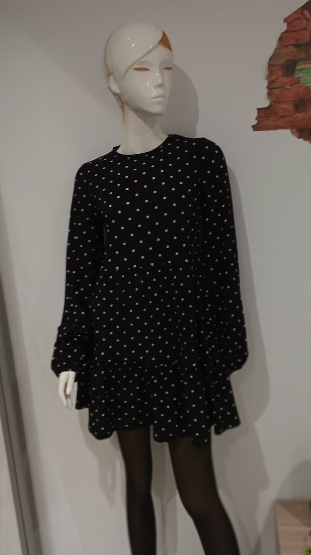 Vestido de lunares Stradivarius