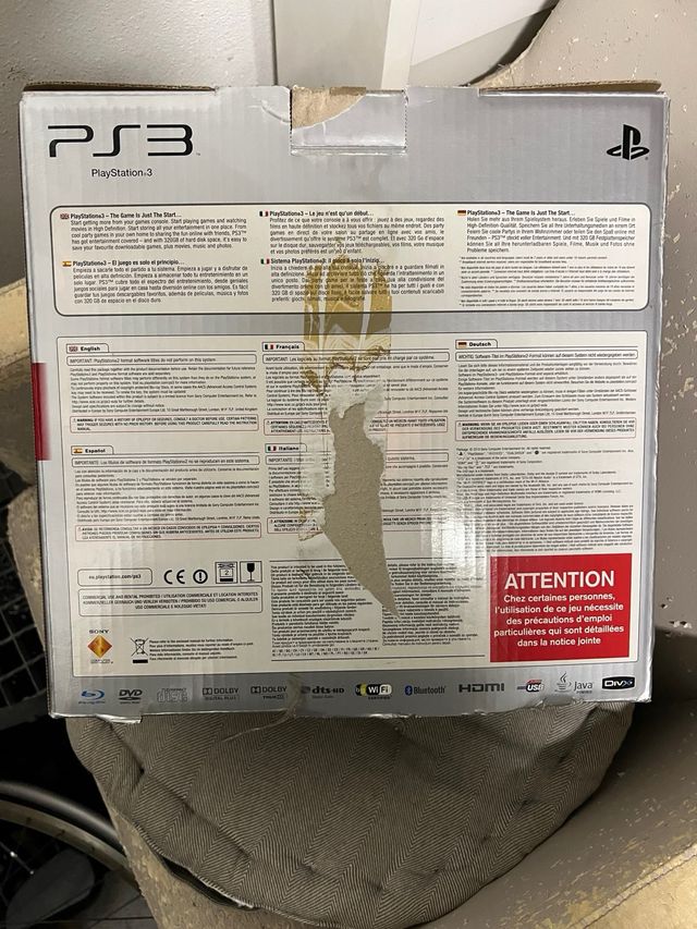 Caja de ps3 playstation slim