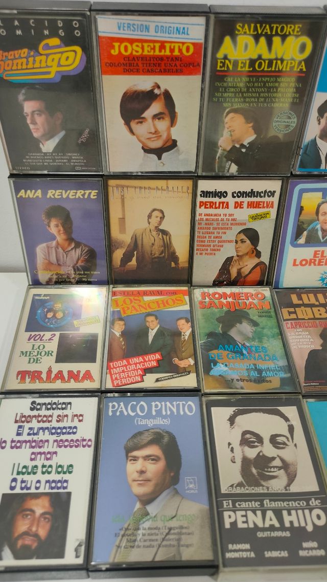 Cintas de cassette varios cantantes.