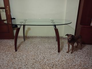 Mesa comedor cristal de alta calidad.