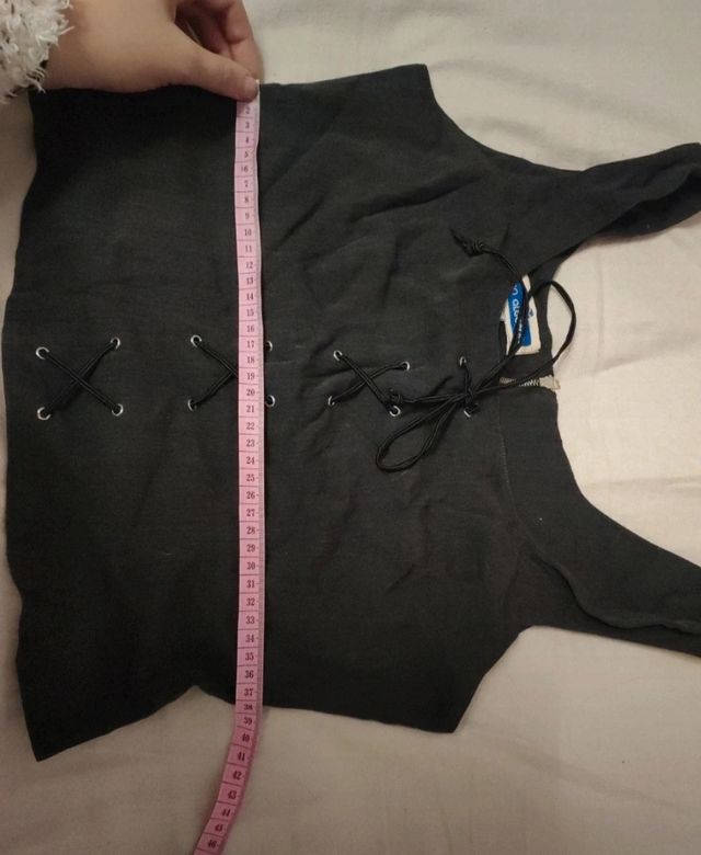 Camiseta chaleco negro