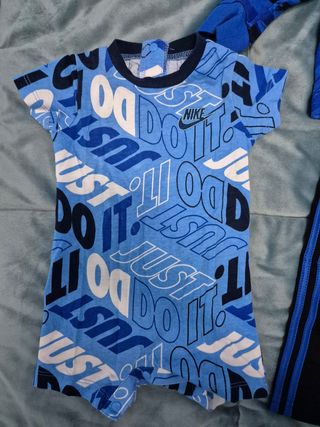 Tuta adidas e body Nike