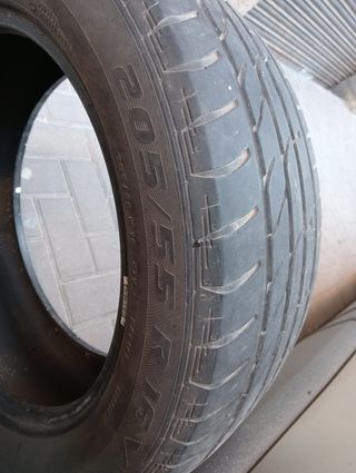 Neumáticos 3 con 40€