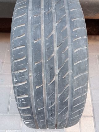 Neumáticos 3 con 40€