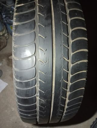 Neumáticos 3 con 40€