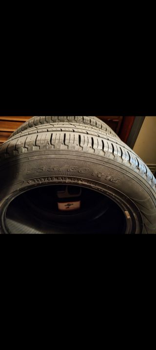 Neumaticos Pirelli al 75% de vida útil