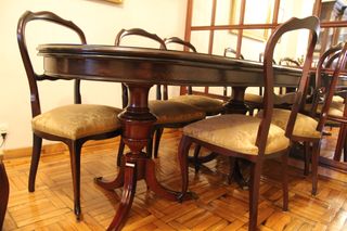 Mesa de Comedor extensible solamente la Mesa.