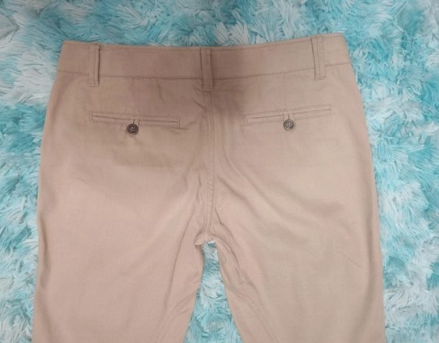 Pantalón beige