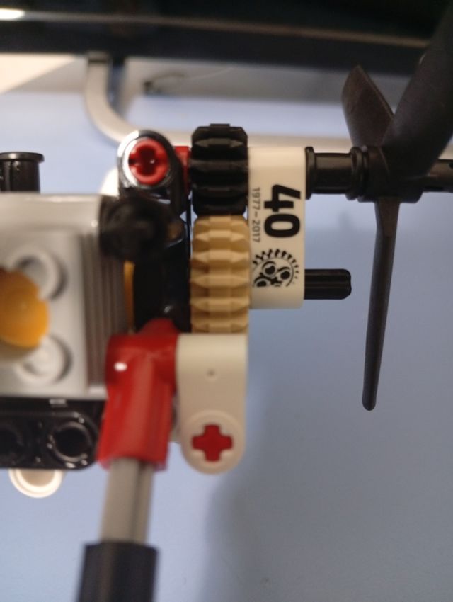 Lego Technic elicottero 42057