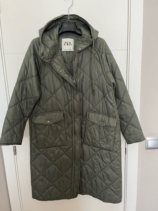 Parka verde Zara
