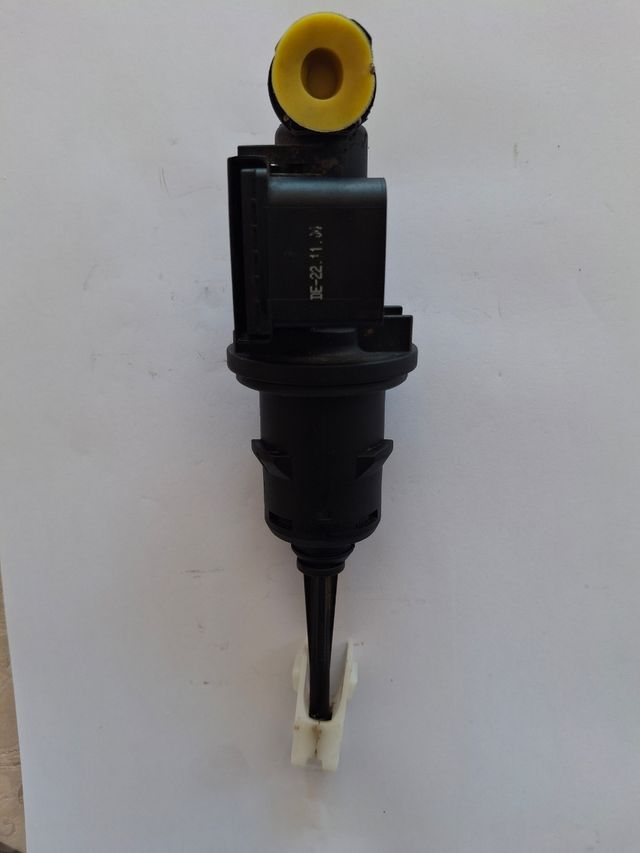 Soporte motor derecho Nissan primastar