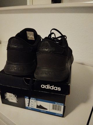 Tenis Adidas blancos