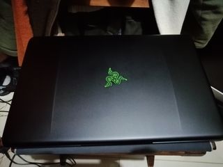 Razer blade 17.3