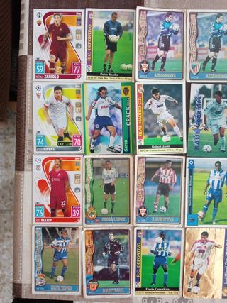 27 cromos fútbol  diferentes épocas