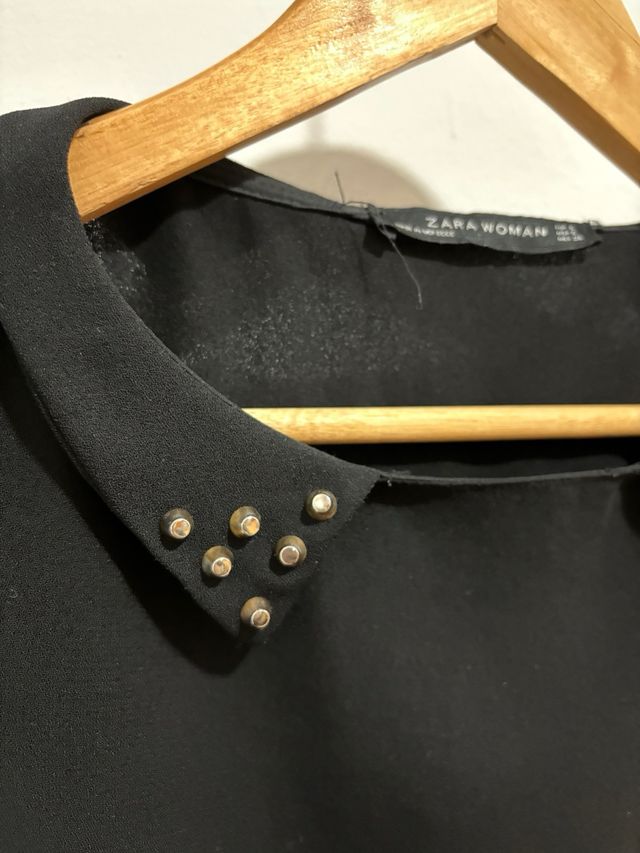 Blusa negra Zara