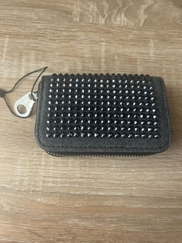 Monedero Stradivarius