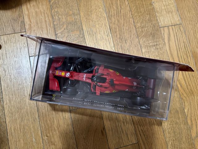 Ferrari SF21 Charles Leclerc 2021 scala 1/24