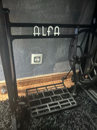 Maquina de coser alfa