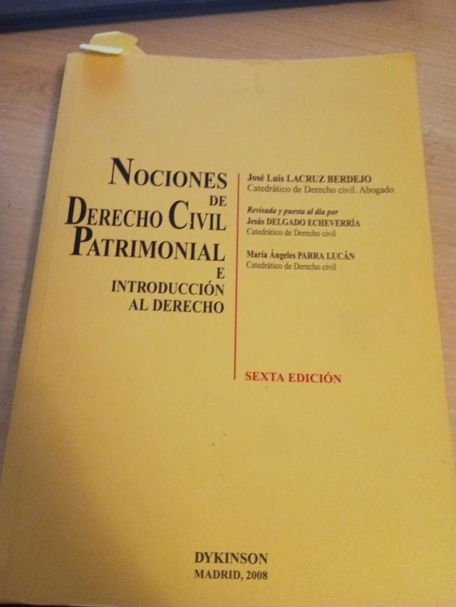 Nociones de Derecho Civil Patrimonial e introduccion al derecho/ Patrimonial Civil Law notions and introduction to law (Spanish Edition)