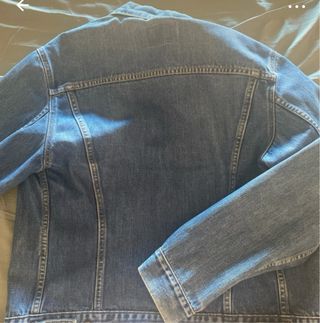 Chaqueta levis 