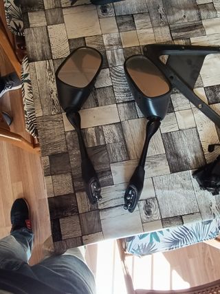 Cúpula, faro, retrovisores Yamaha Fazer