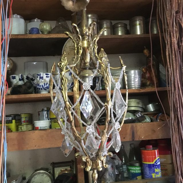 Lampadario vintage con gocce cristallo