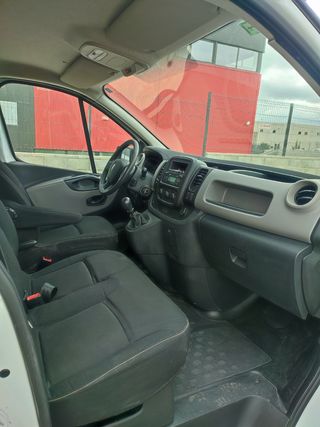Renault Trafic 2019  - Caja Larga L2 - Garantía 