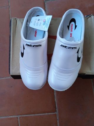 Zuecos deportivos de niño 