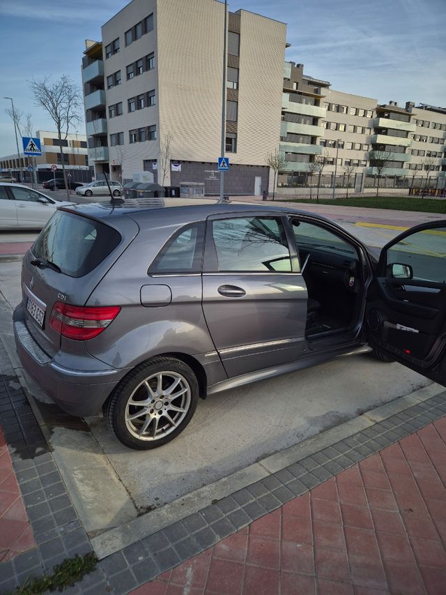Mercedes-Benz Clase B 2010
