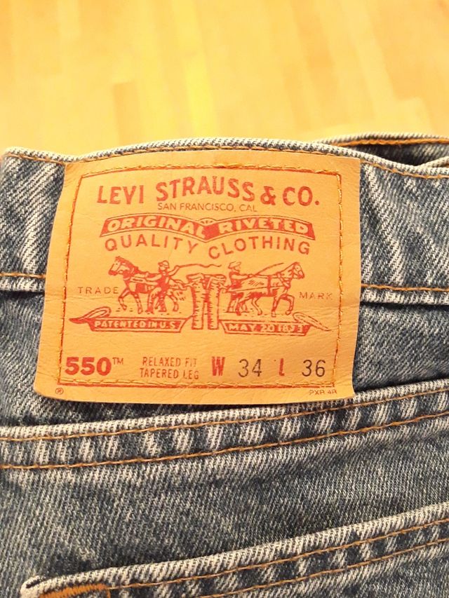 Tejanos Levi's mujer