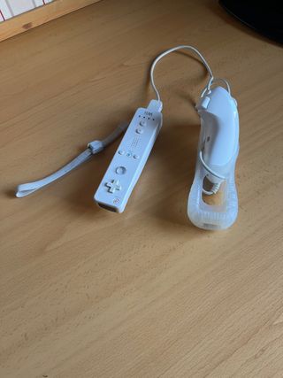 Mando wii Motion Plus con funda y Nunchuk 