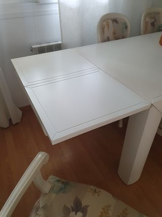 Mesa y sillas madera maciza