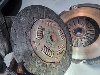 Embrague y volante bimasa iveco Daily 3.0 180cv