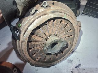 Embrague y volante bimasa iveco Daily 3.0 180cv