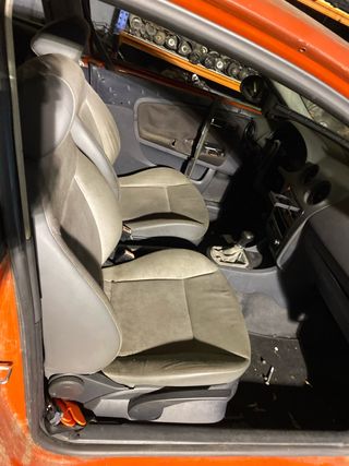 Despiece completo seat ibiza 6L del año 2003