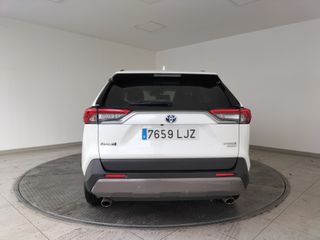 TOYOTA RAV4 220H LUXURY AWD-i