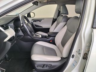 TOYOTA RAV4 220H LUXURY AWD-i