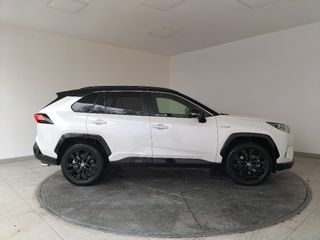 TOYOTA RAV4 220H LUXURY AWD-i