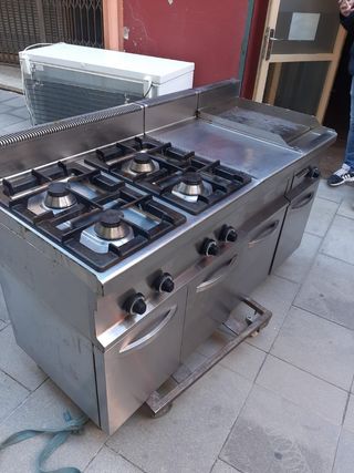 631213000 cocina y plancha industrial