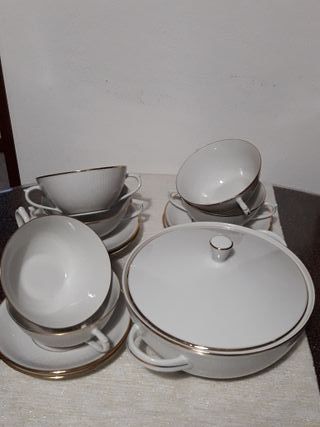 servizio da consommé