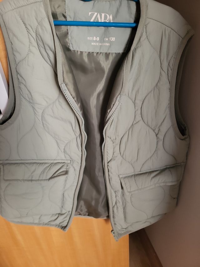 Chaleco niña zara