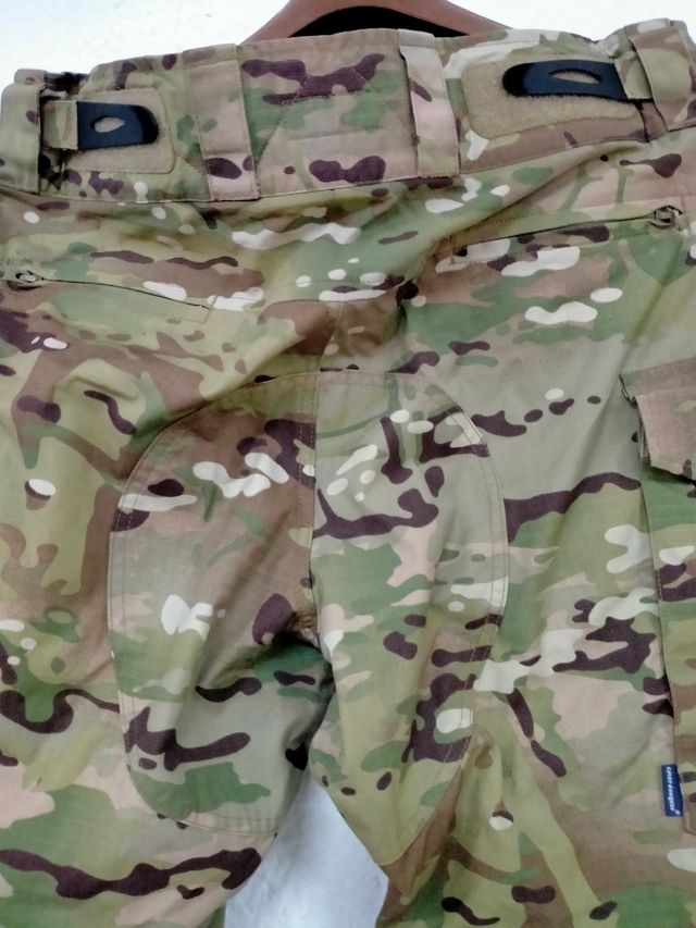 Pantalon Multicam TACTICAL .