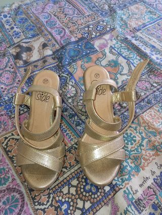 Sandalias de tacón 