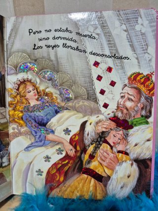Cuento de brillos La Bella durmiente