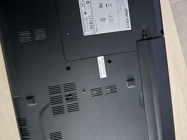 Ordenador Portatil (Reparar o Piezas)