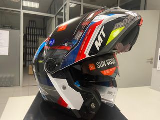 Casco modular MT Atom 2 gafa solar 22.06