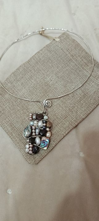 Gargantilla de plata con perlas naturales,artesana