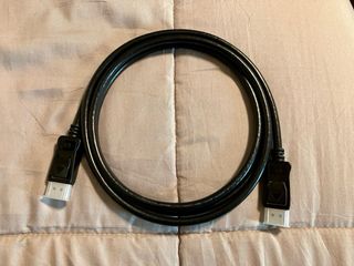 Cable de video DisplayPort 1.8m.