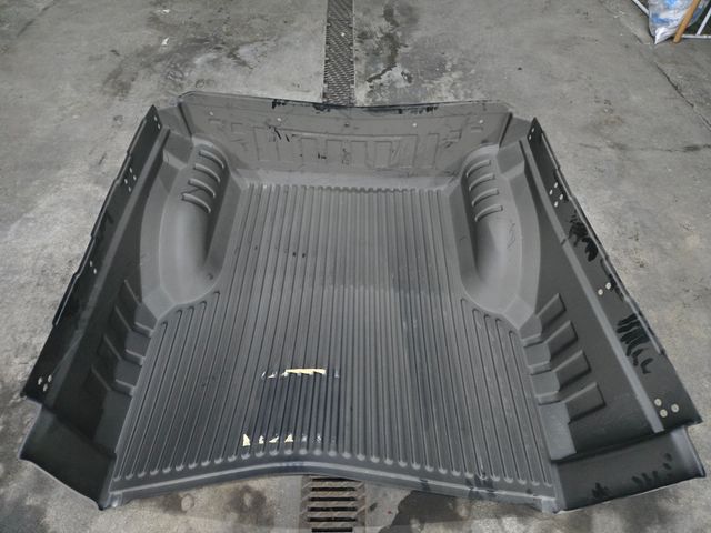 Bandeja de carga trasera Nissan Navara..