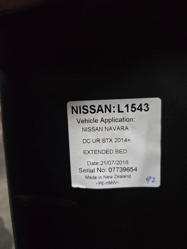 Bandeja de carga trasera Nissan Navara..